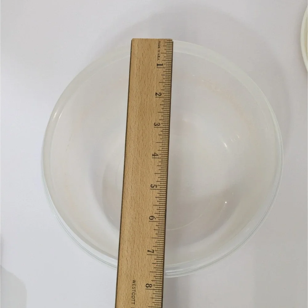 Vintage Rubbermaid Round Servin Saver 2.3 Qt Almond/Ivory Lid #10 Food Storage